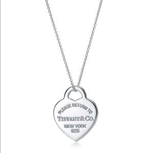 Return to Tiffany classic heart necklace